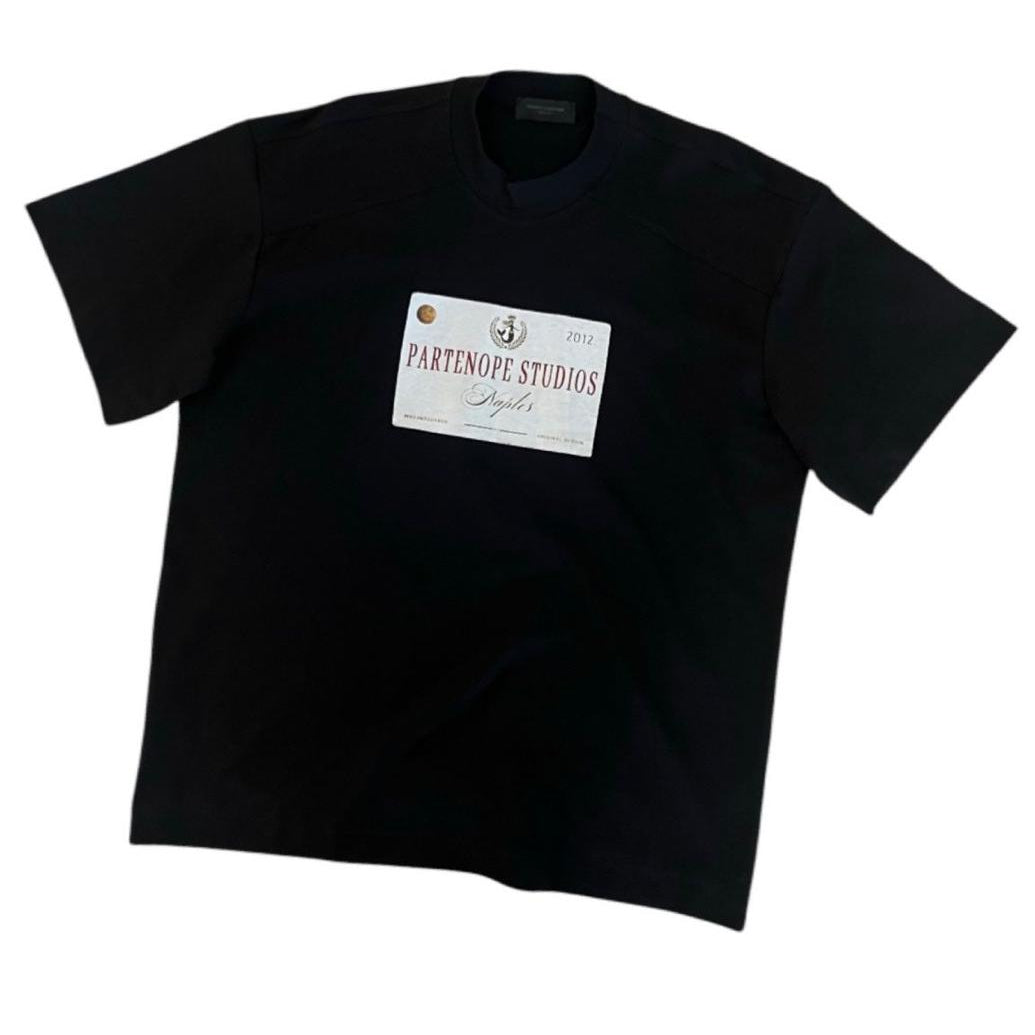 T-Shirt Do Not Conform