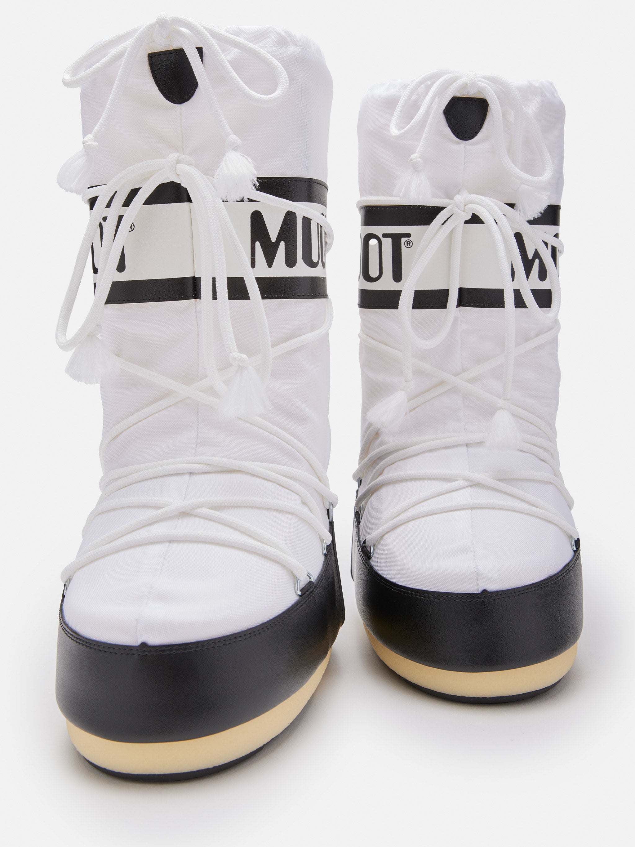 MOON BOOT