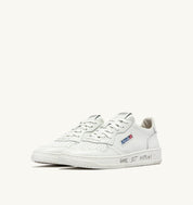 SCARPA AUTRY MEDALIST LOW IN PELLE BIANCA