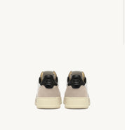 SCARPA MEDALIST LOW IN SUEDE E PELLE BIANCA E NERA CON LETTERING AUTRY