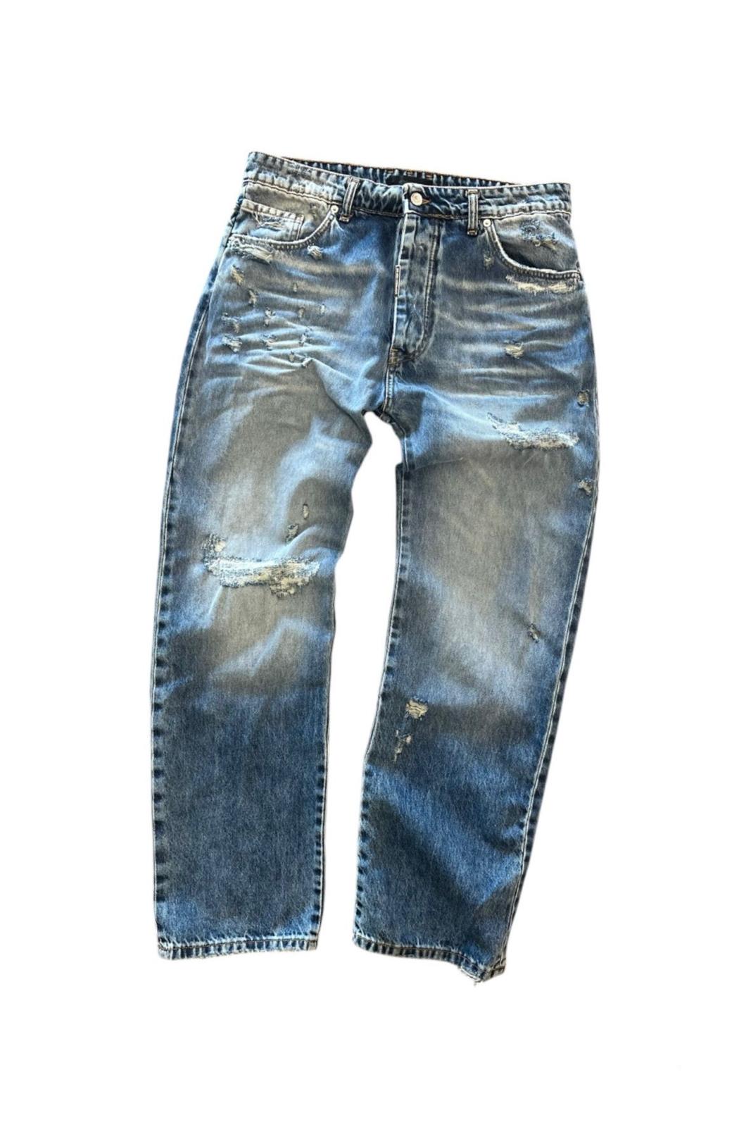 Jeans Do Not Conform