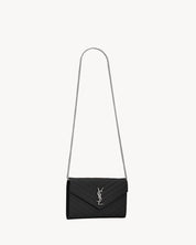 BORSA POCHETTE CON CATENA CASSANDRE CLASSICA IN PELLE GRAIN DE POUDRE YVES SAINT LAURENT