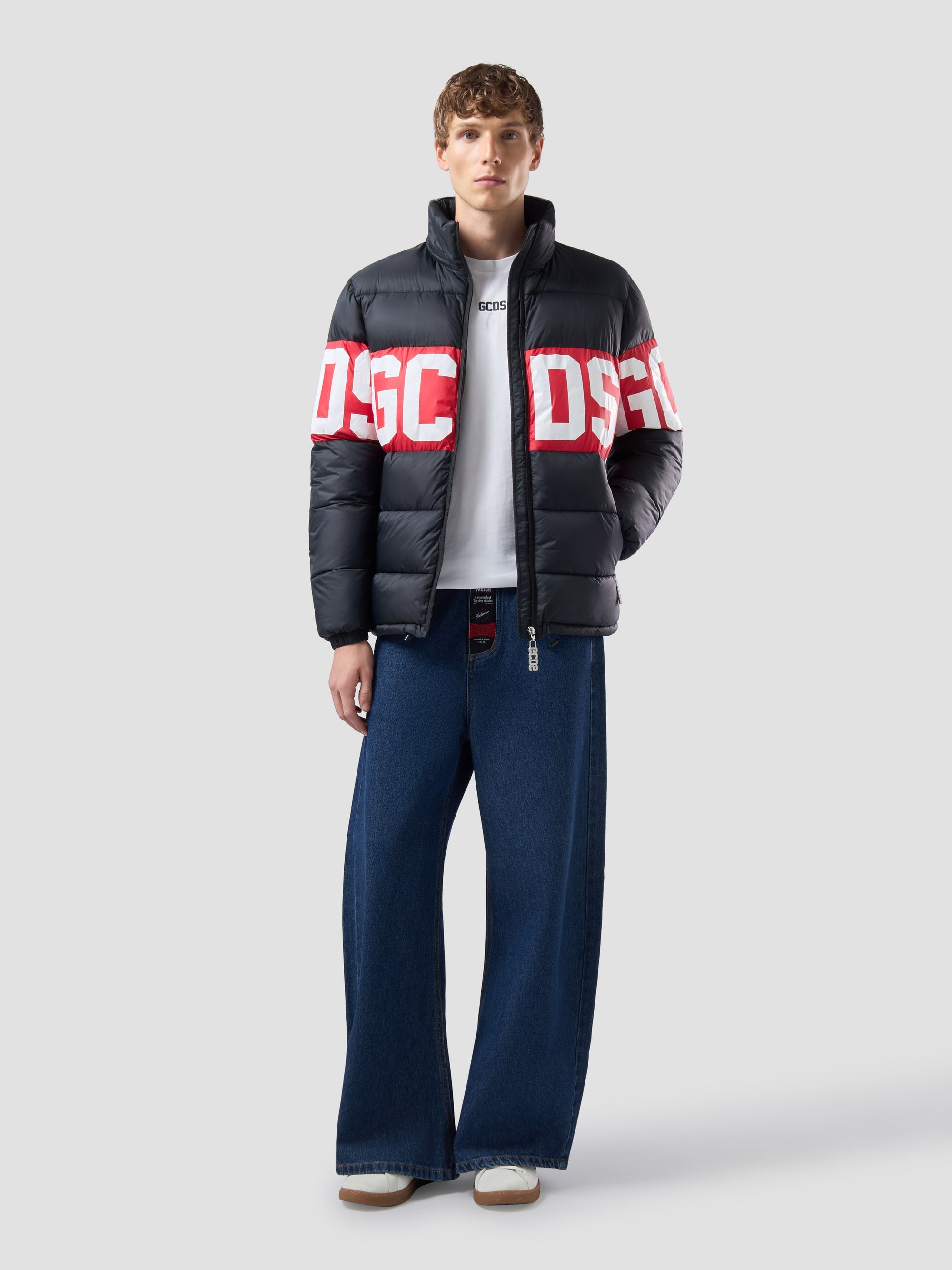PIUMINO CON BAND LOGO GCDS