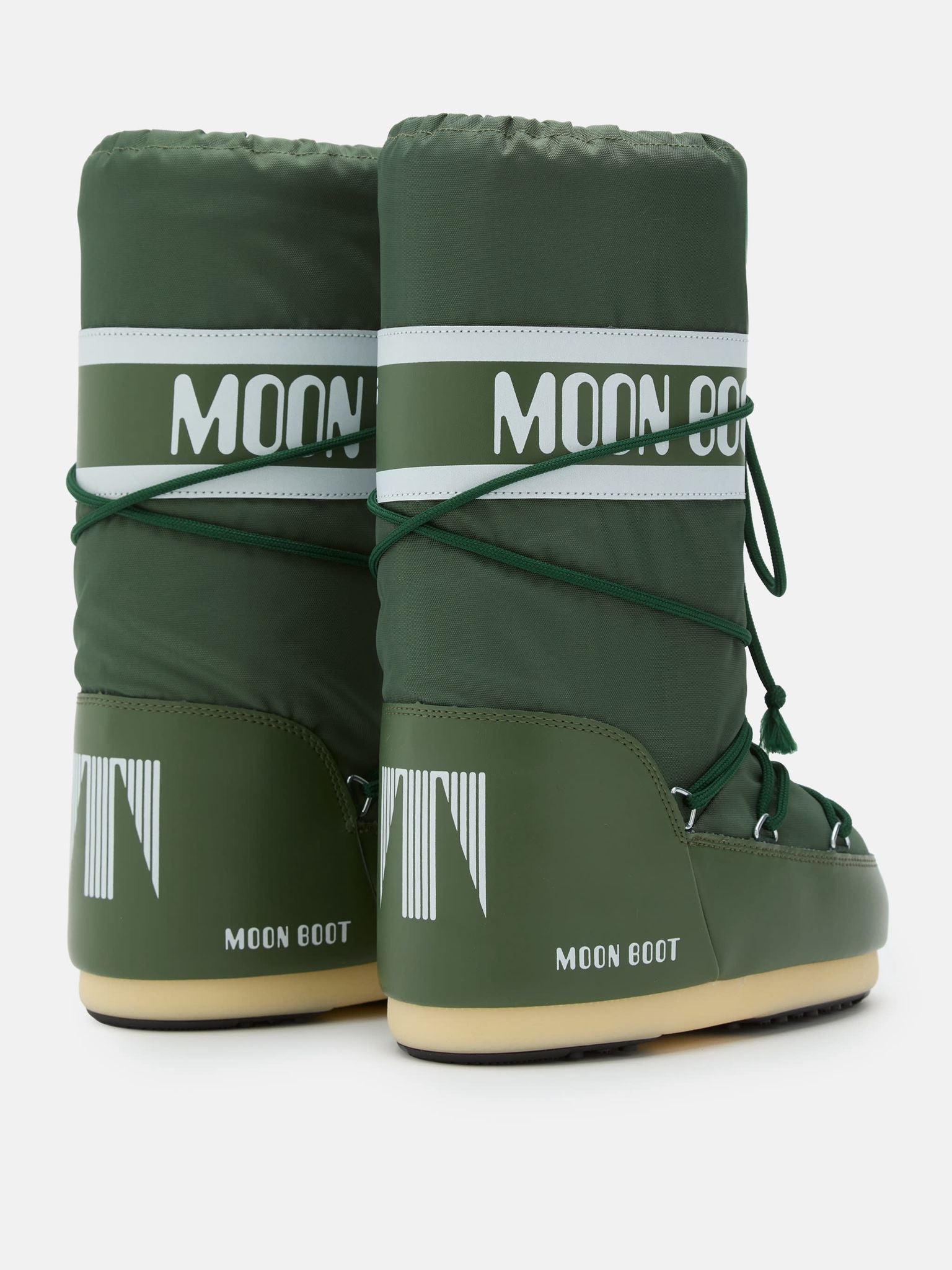 MOON BOOT