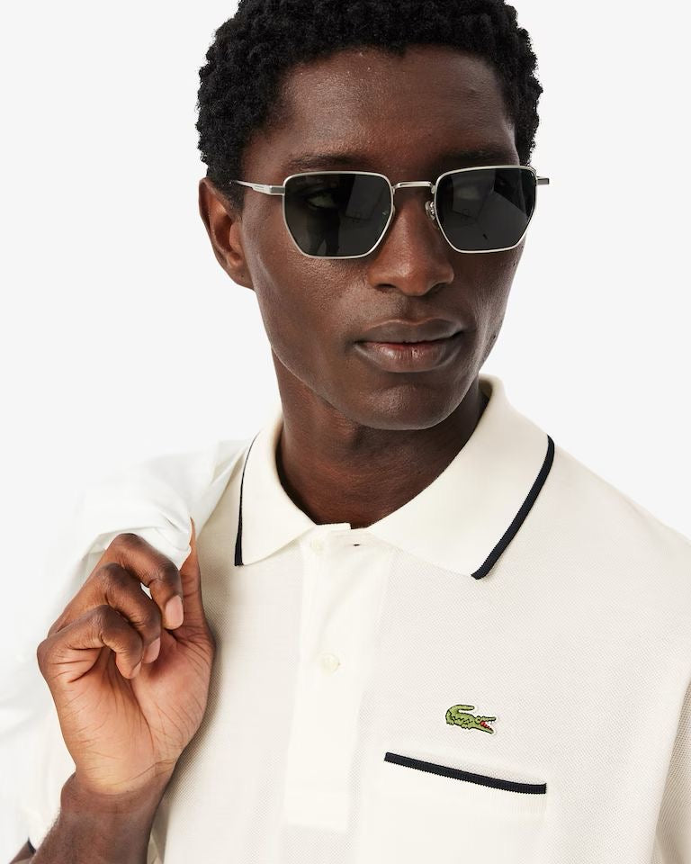 Polo classic fit L.12.12 con tasca e bordi a contrasto LACOSTE