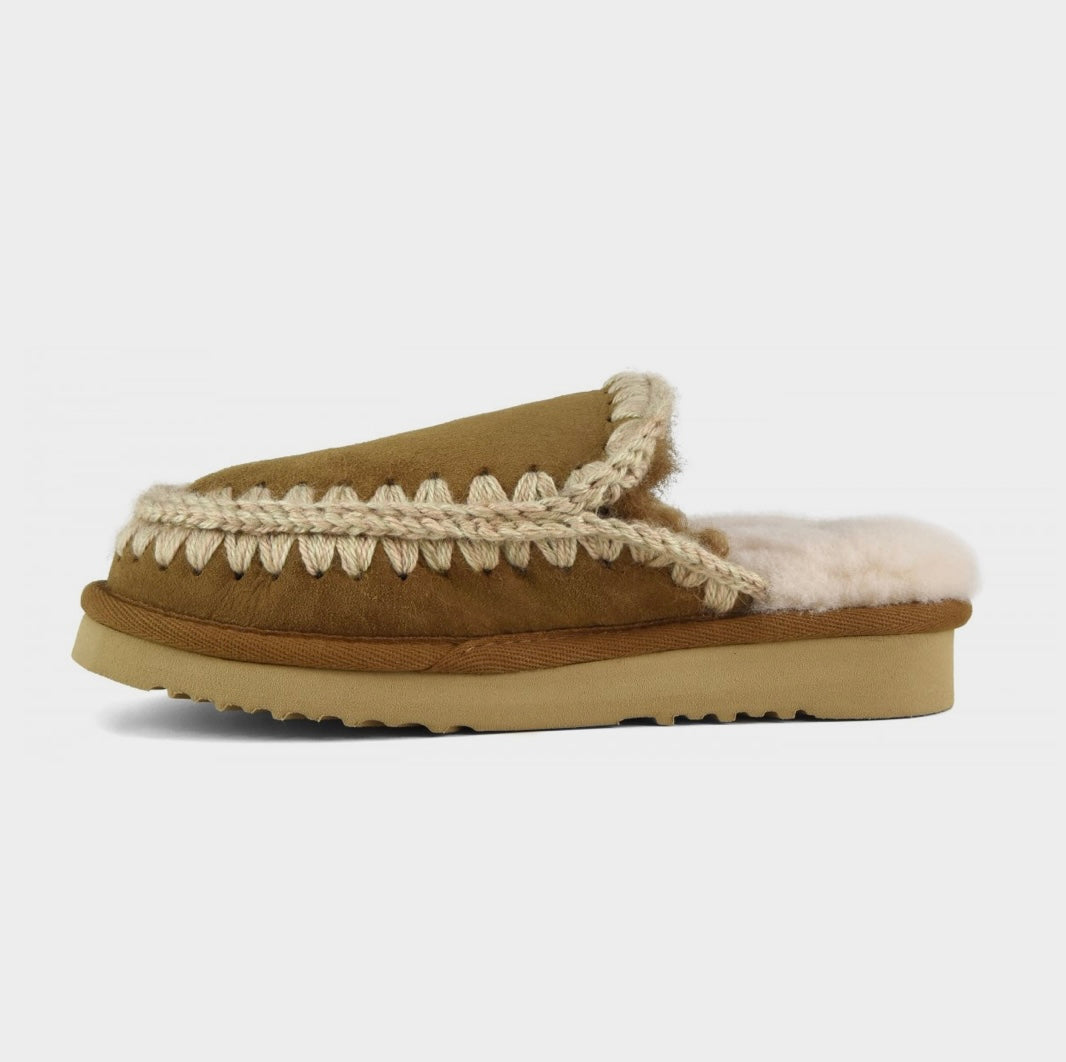 MOU Eskimo slipper