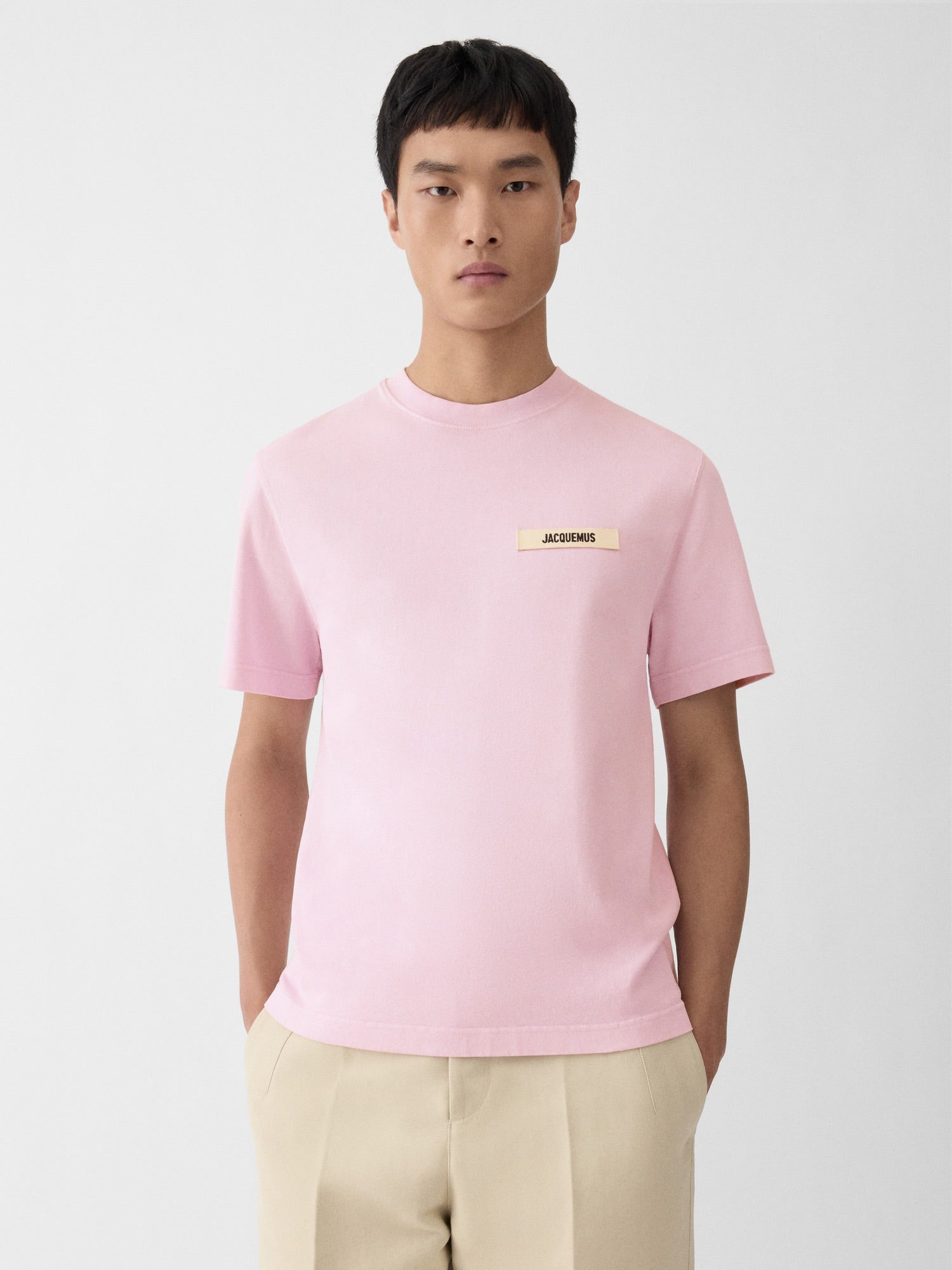 T-shirt Jacquemus  con logo in gros-grain.