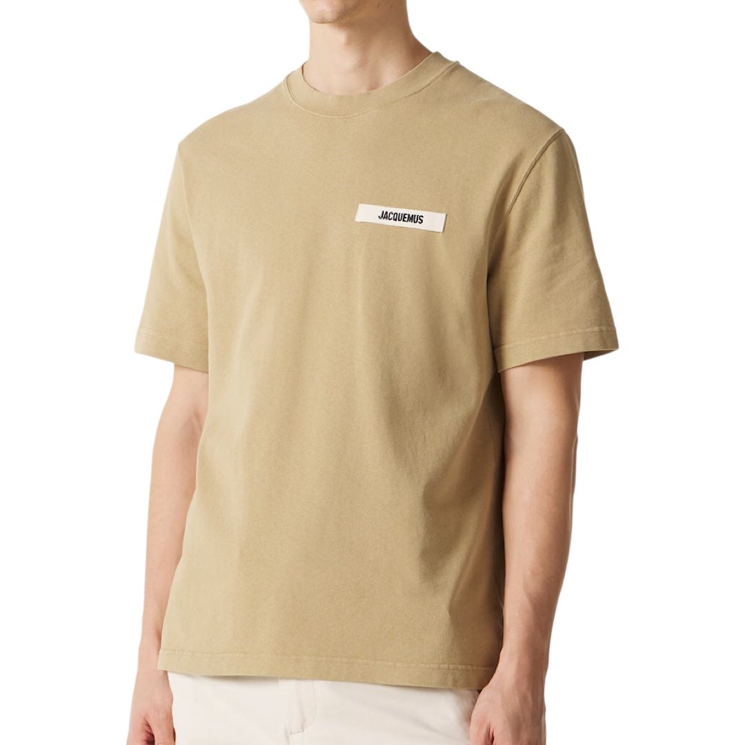 T-shirt Jacquemus  con logo in gros-grain.